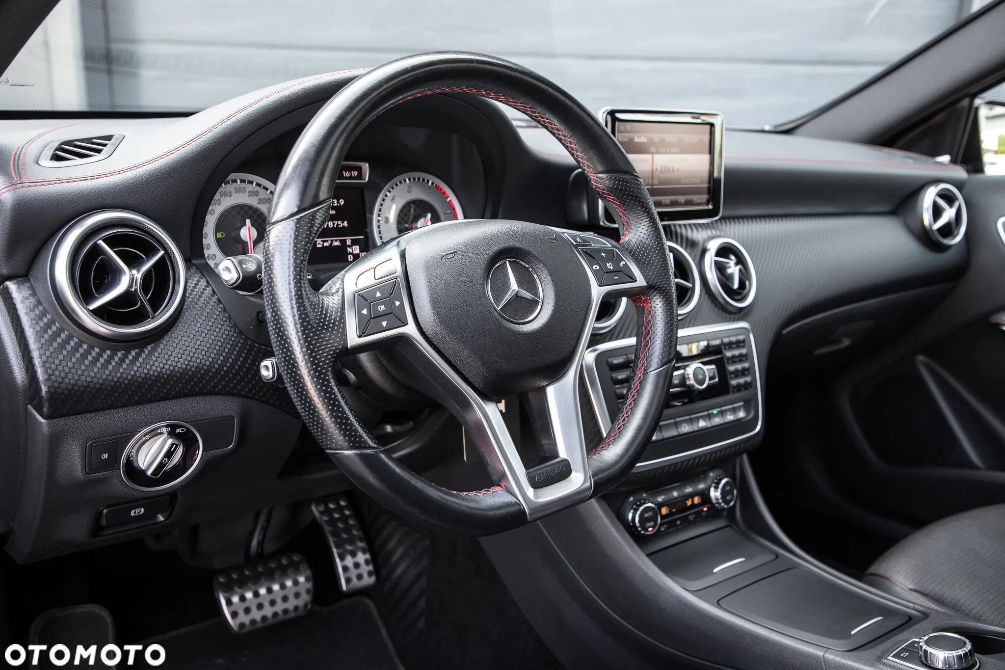 Mercedes-Benz Klasa A 250 - 12