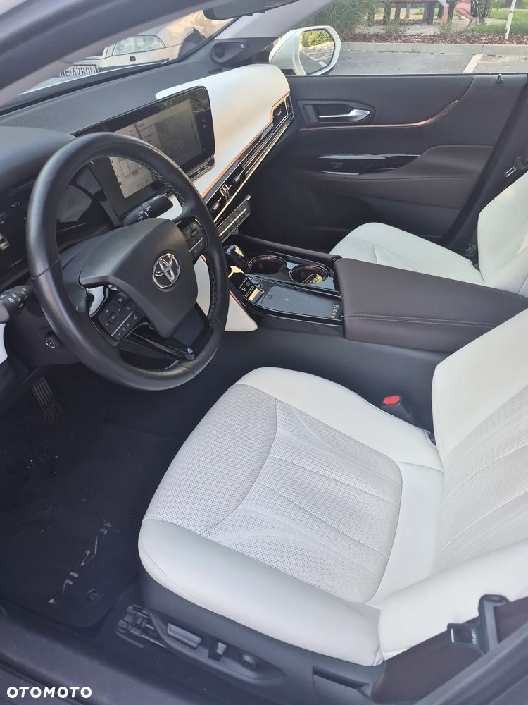 Toyota Mirai Executive - 25