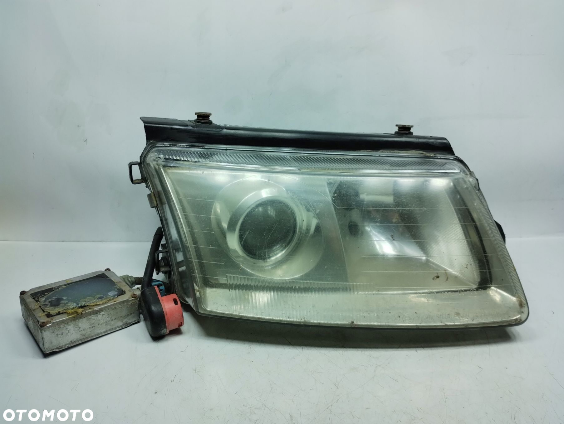 Vw Passat B5 Lampa Prawa Przód Xenon - 3