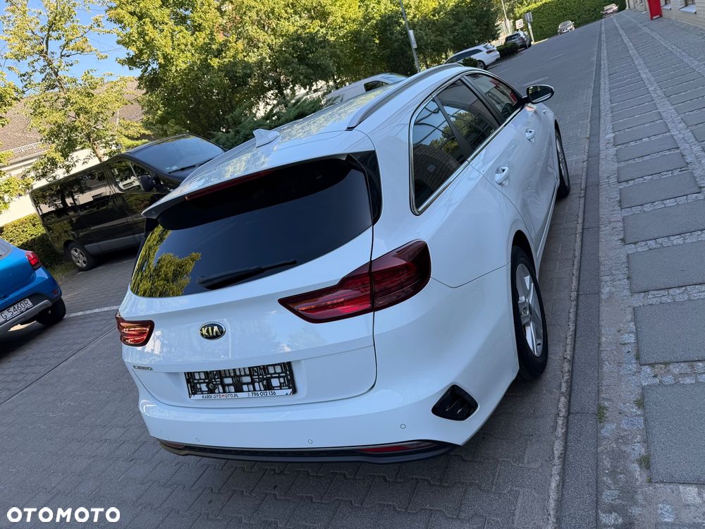 Kia Ceed 1.6 CRDi SCR L Business Line - 7
