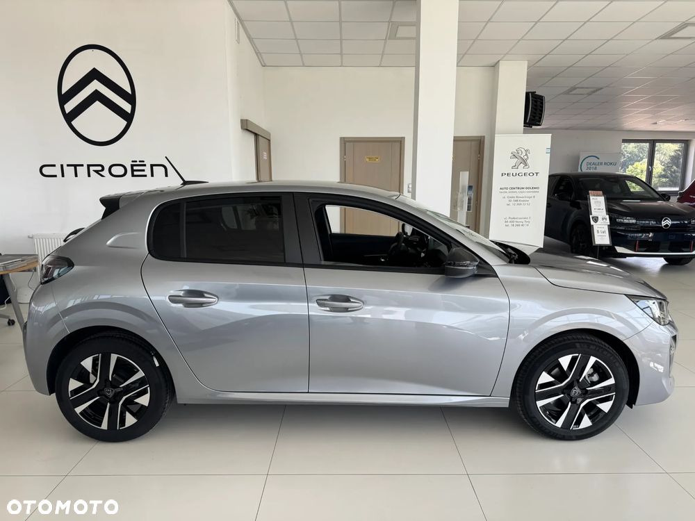 Peugeot 208 - 9
