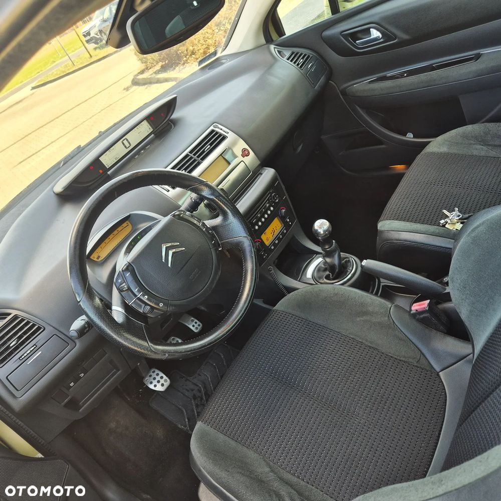 Citroën C4 2.0 16V VTR Pack - 8