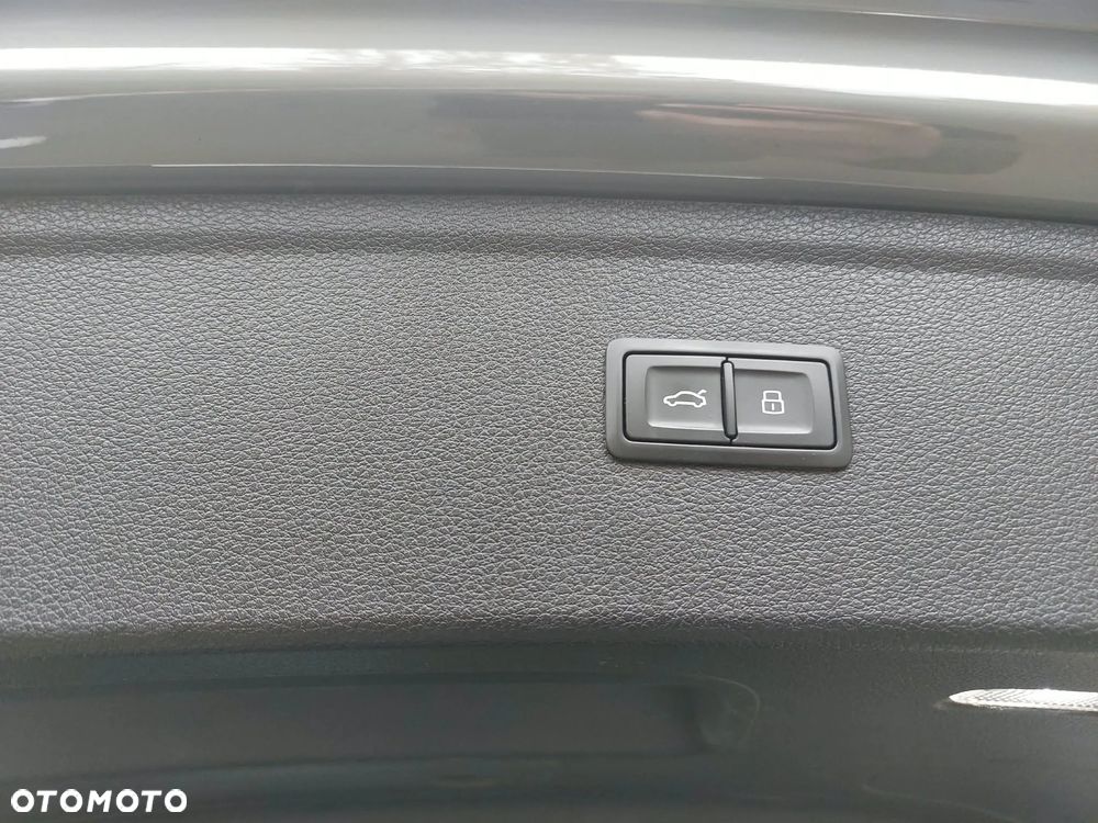 Audi Q5 2.0 TDI Quattro S tronic sport - 30