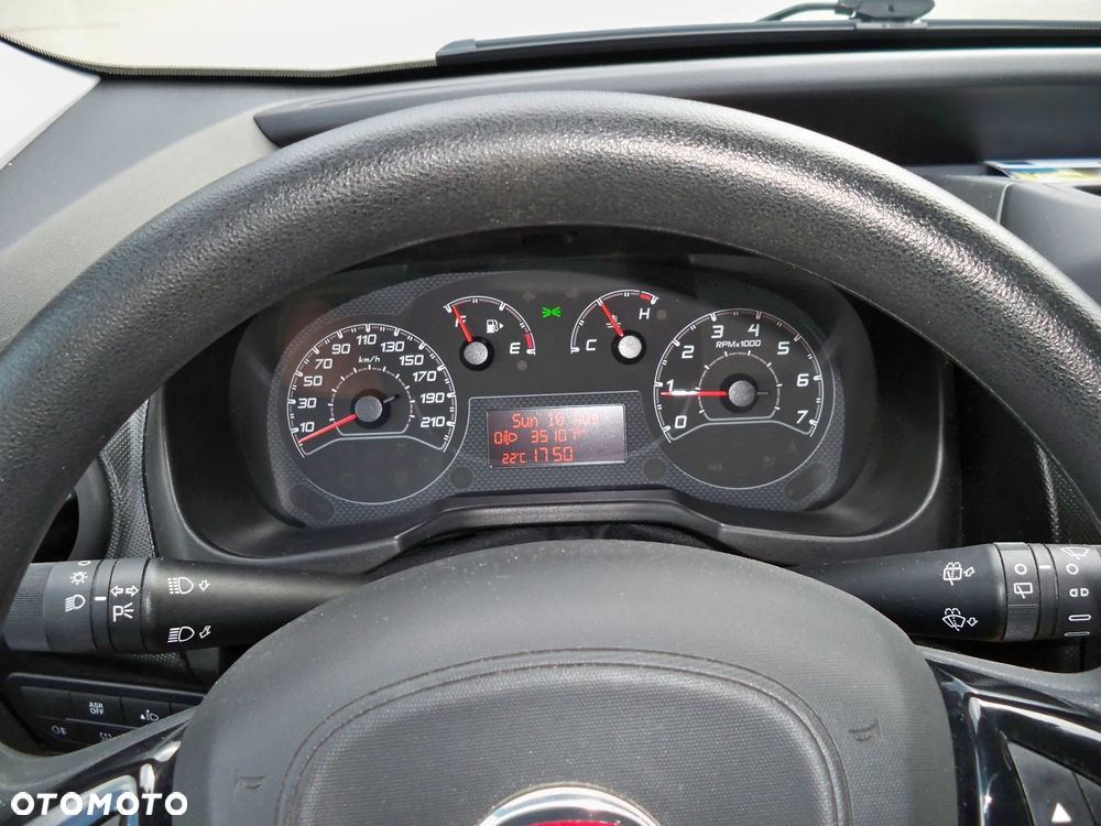 Fiat Qubo 1.4 8V Lounge - 9