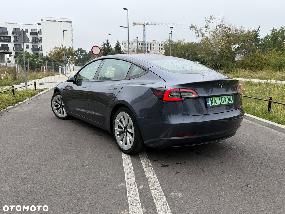 Tesla Model 3 RWD - 7