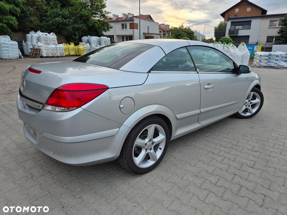 Opel Astra 1.6 Catch me - 5