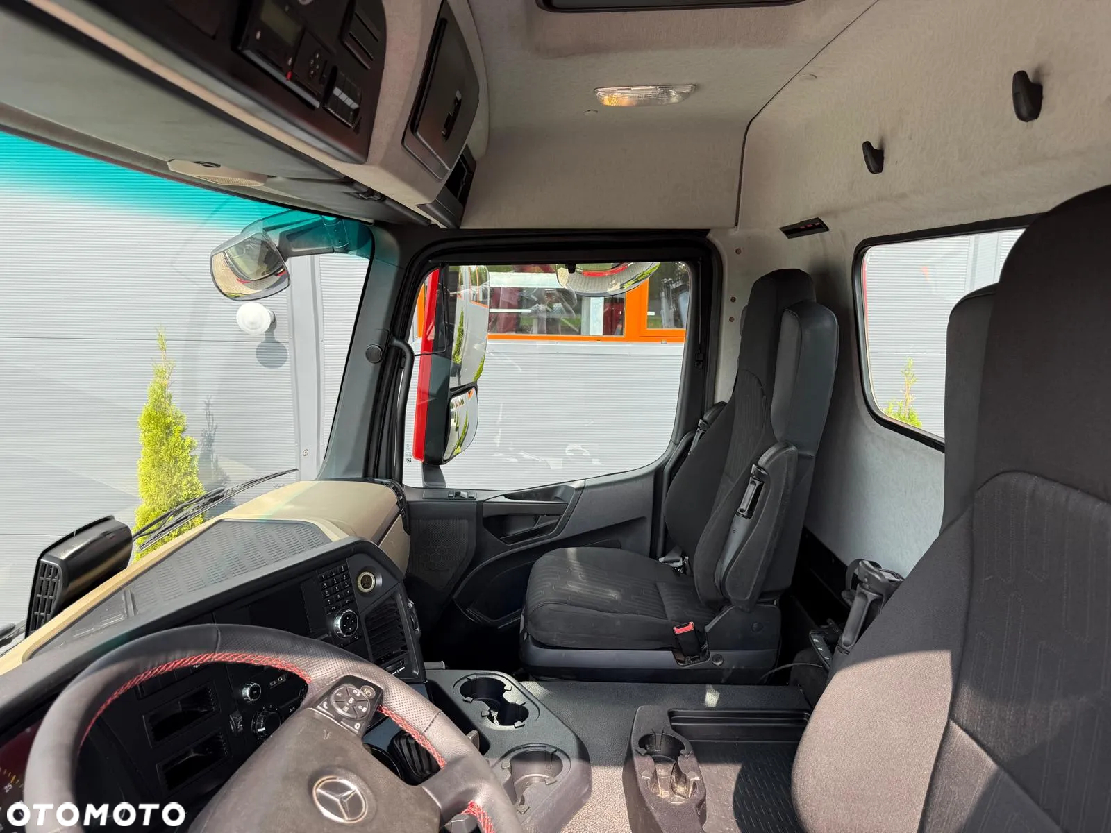 Mercedes-Benz AROCS 2532 // E6 // wywrotka 3-Stronna + HIAB HIDUO 158 B-2 // 6x2 6x4 HDS żuraw kran crane kiper kipper // Actros Antos - 38