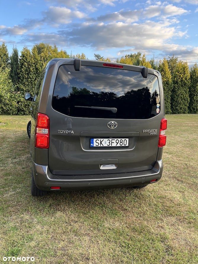 Toyota Proace Verso - 10