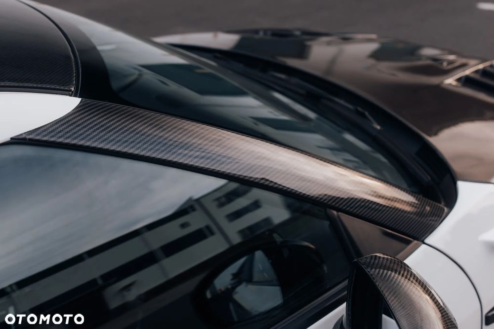 Nissan GT-R - 34