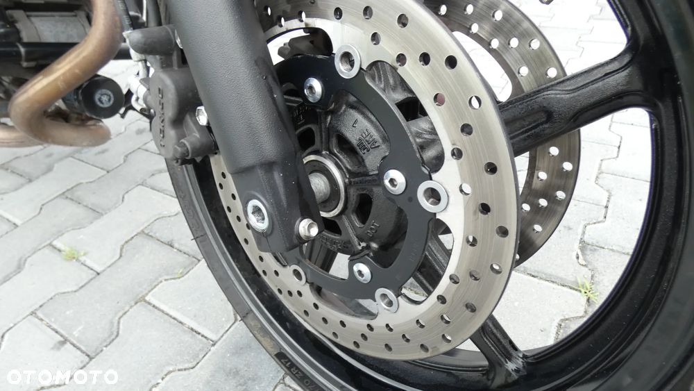 Suzuki SV - 13
