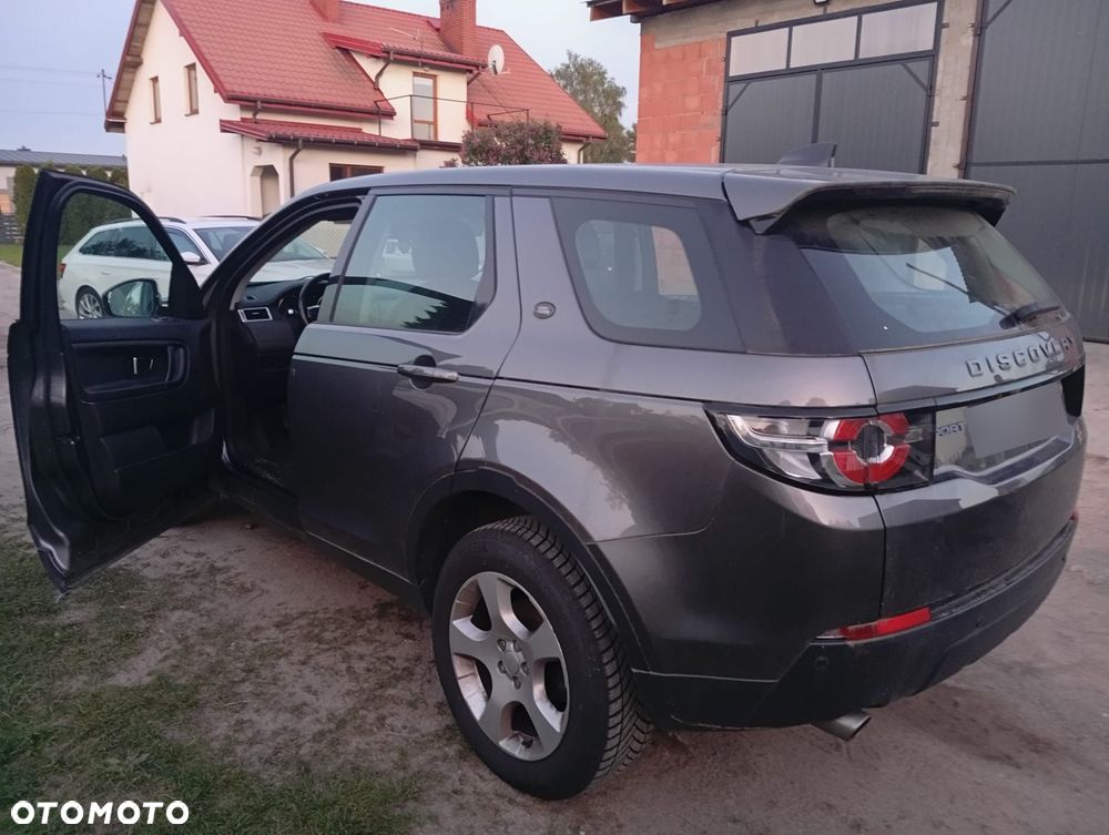 Land Rover Discovery Sport TD4 SE - 8