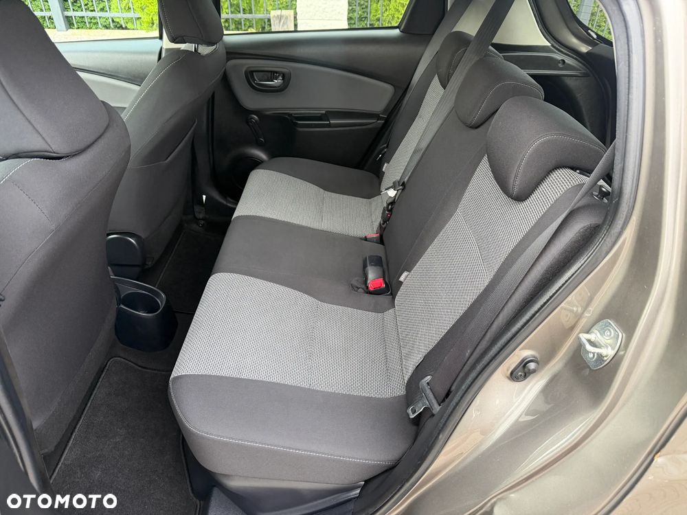 Toyota Yaris - 23
