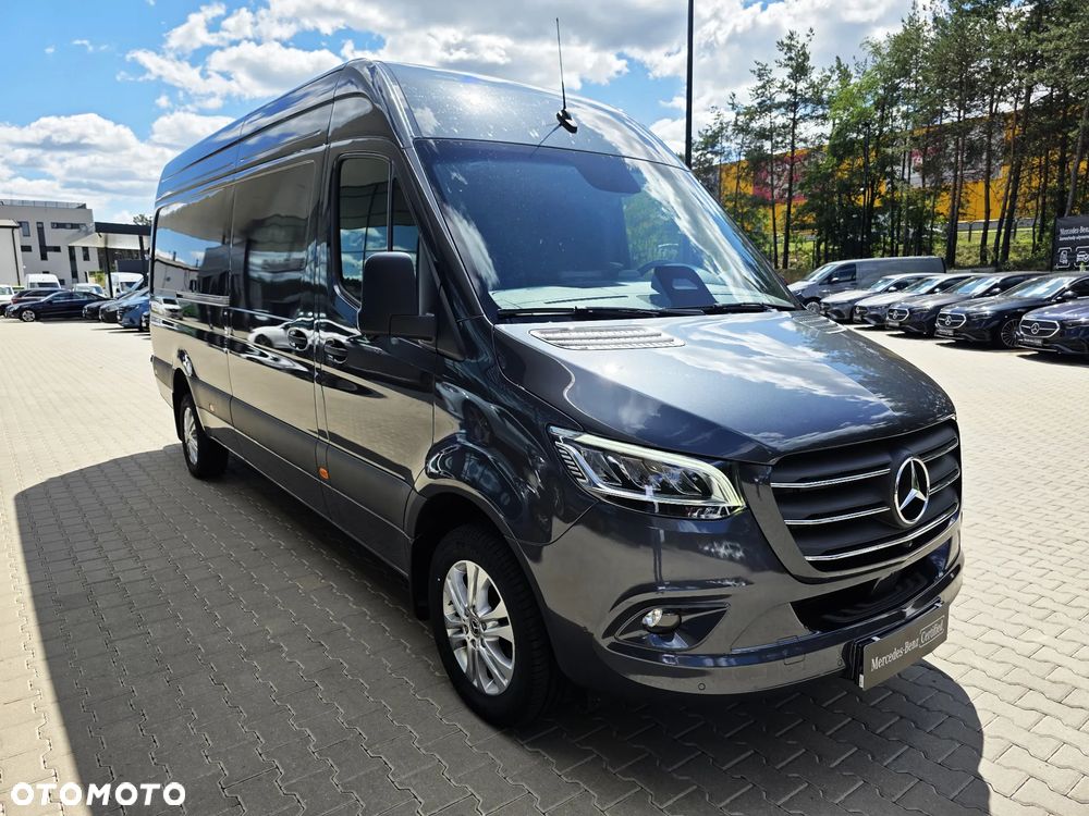 Mercedes-Benz SPRINTER 319 CDI - 3