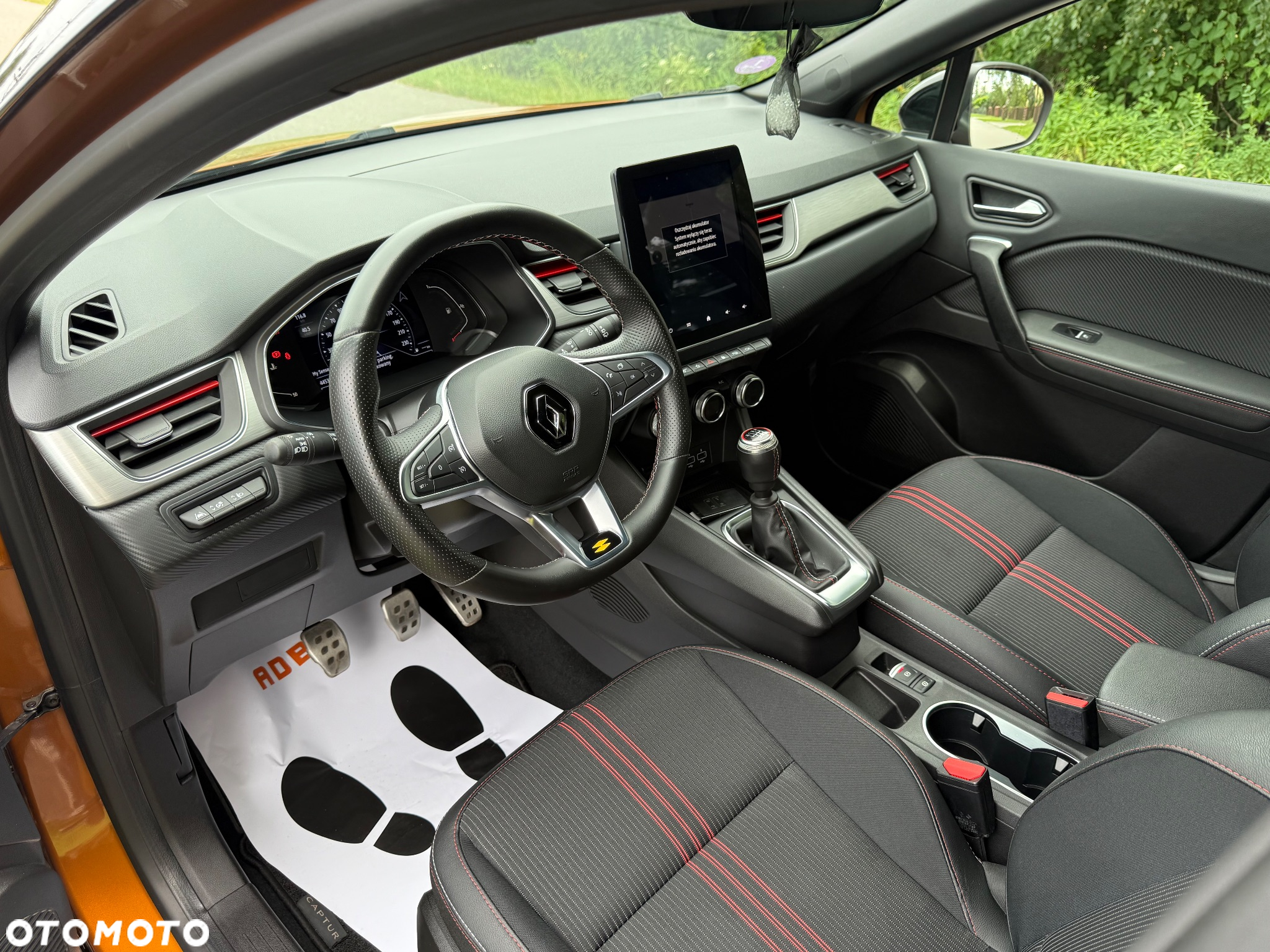 Renault Captur TCe Mild Hybrid 140 GPF EQUILIBRE - 32