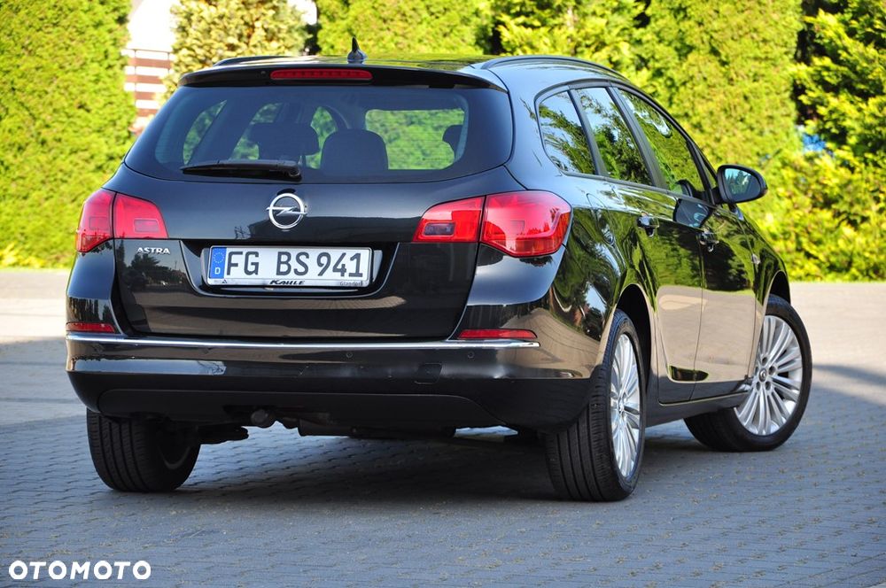 Opel Astra 1.4 Turbo Cosmo - 13