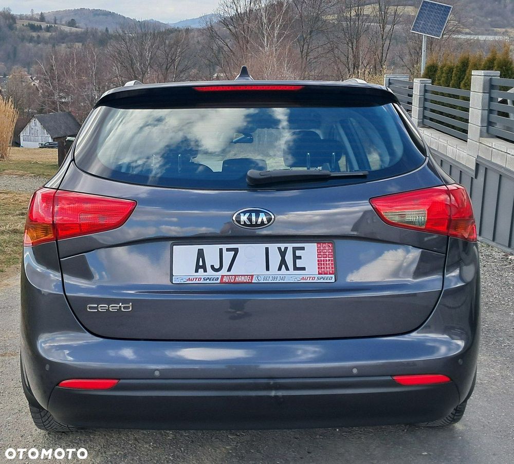 Kia Ceed - 6