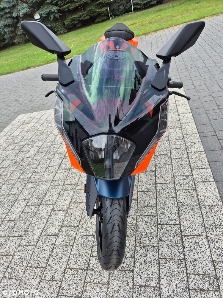 KTM RC 125 - 9