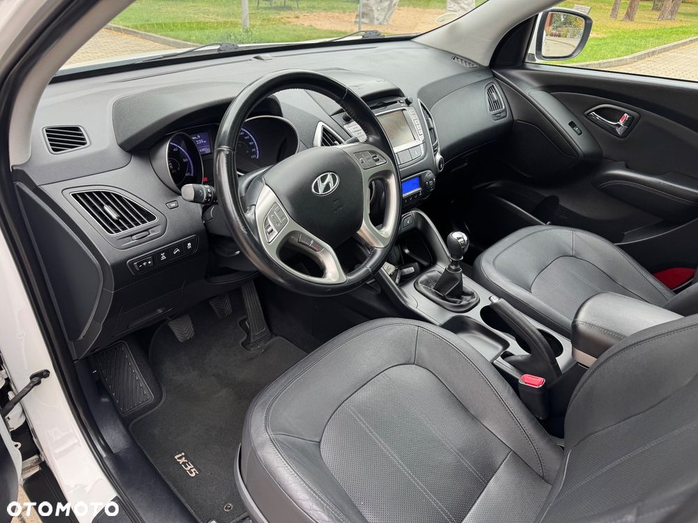 Hyundai ix35 2.0 CRDi 4WD Premium - 21