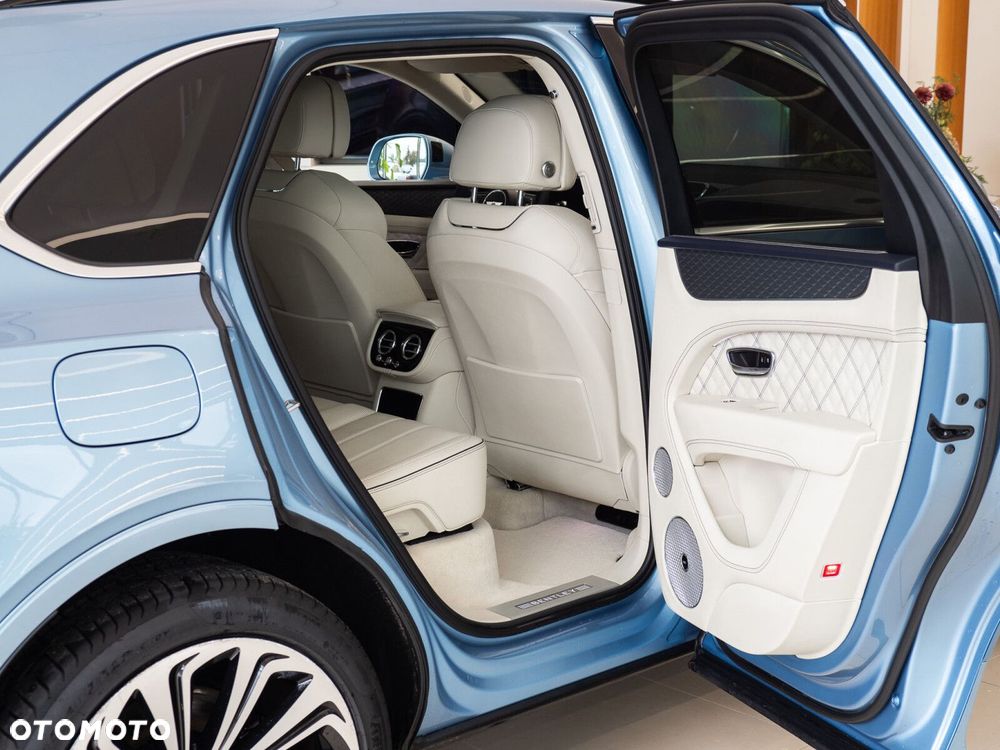 Bentley Bentayga - 22