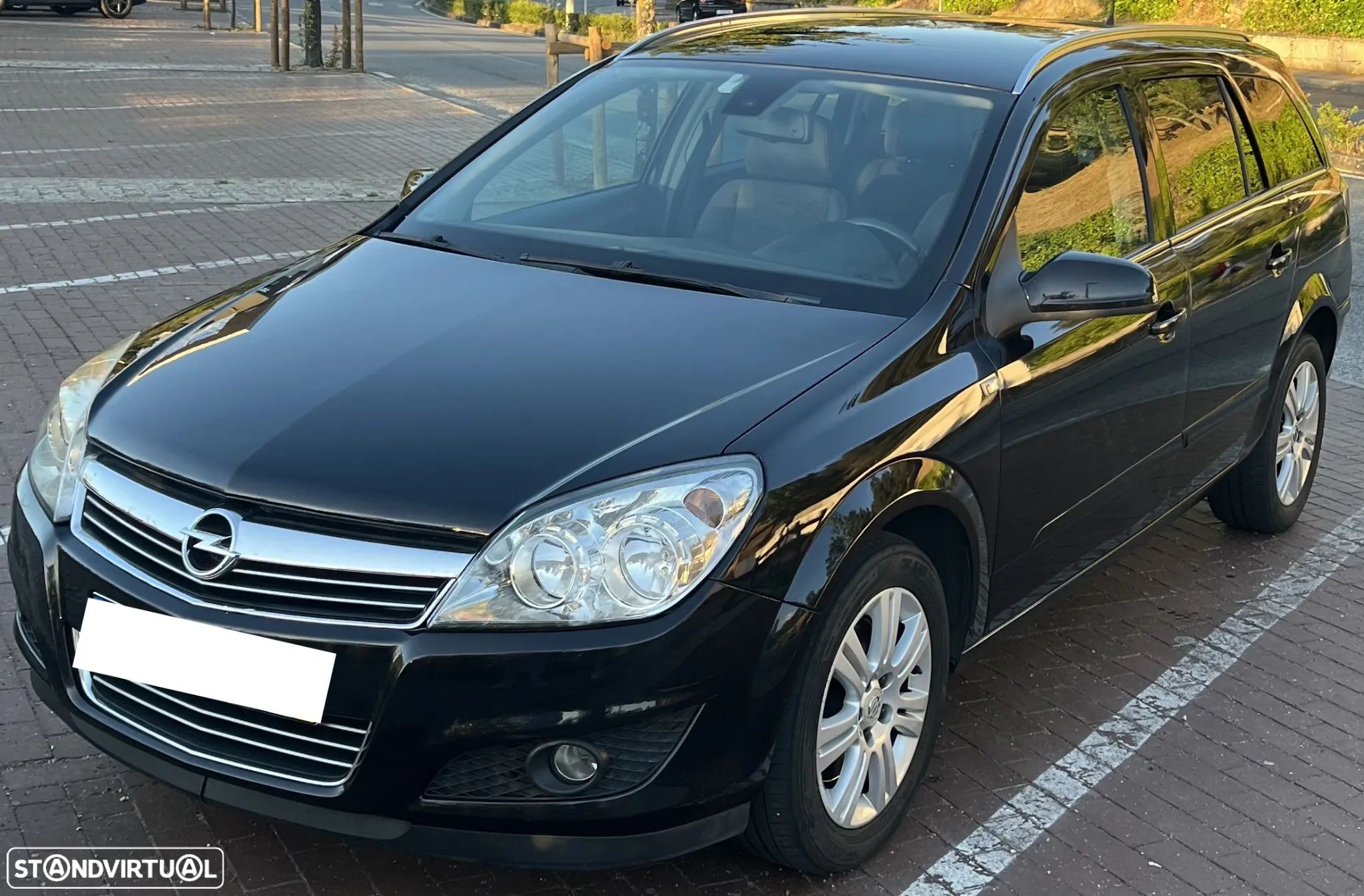 Opel Astra 1.7 CDTi Cosmo - 1
