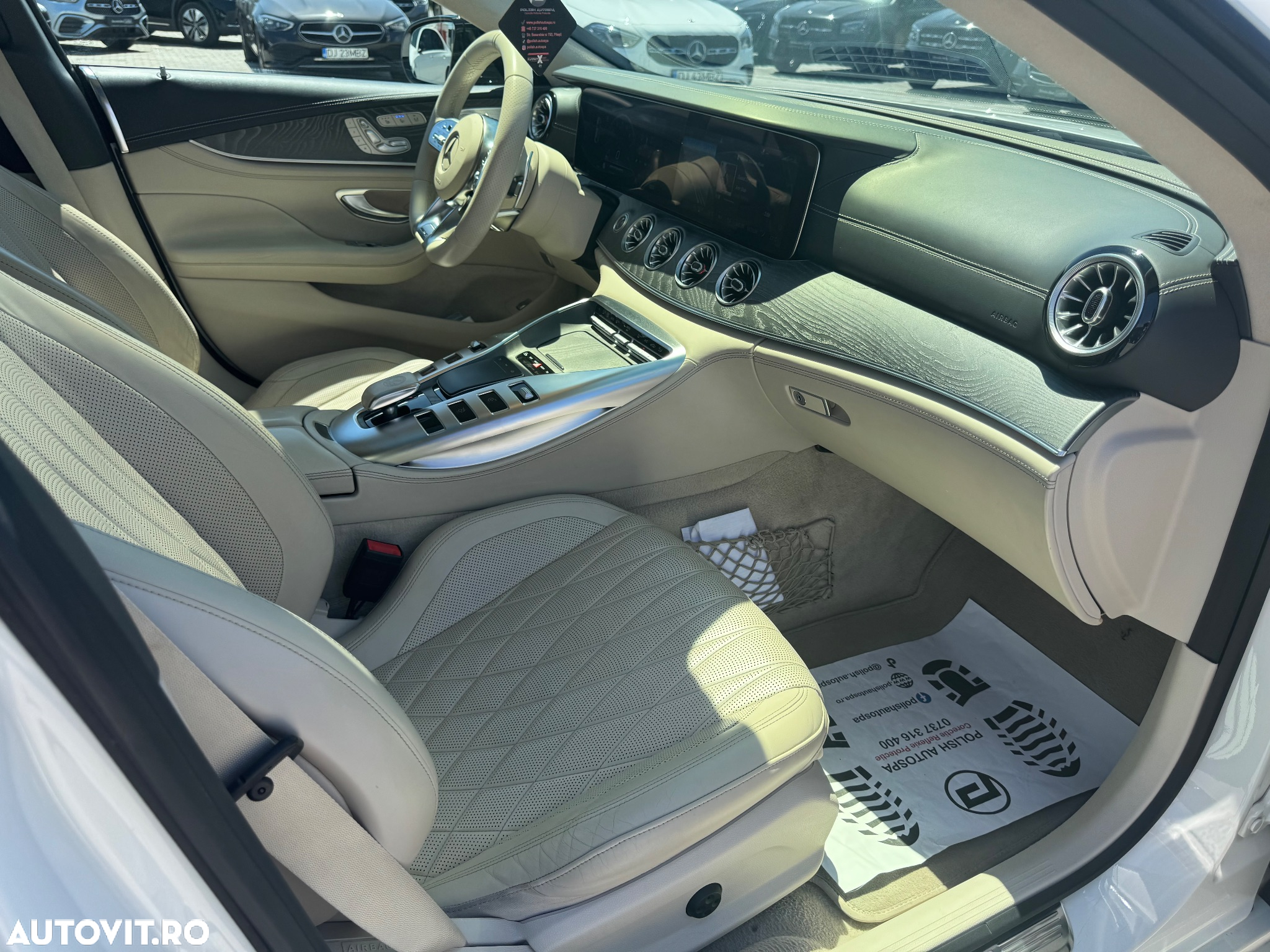 Mercedes-Benz AMG GT 53 4MATIC+ - 26