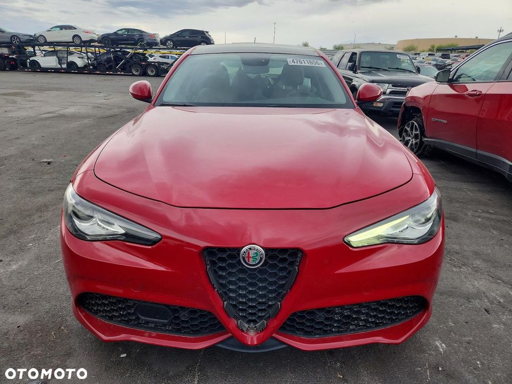 Alfa Romeo Giulia 2.0 Turbo TI Q4 - 3