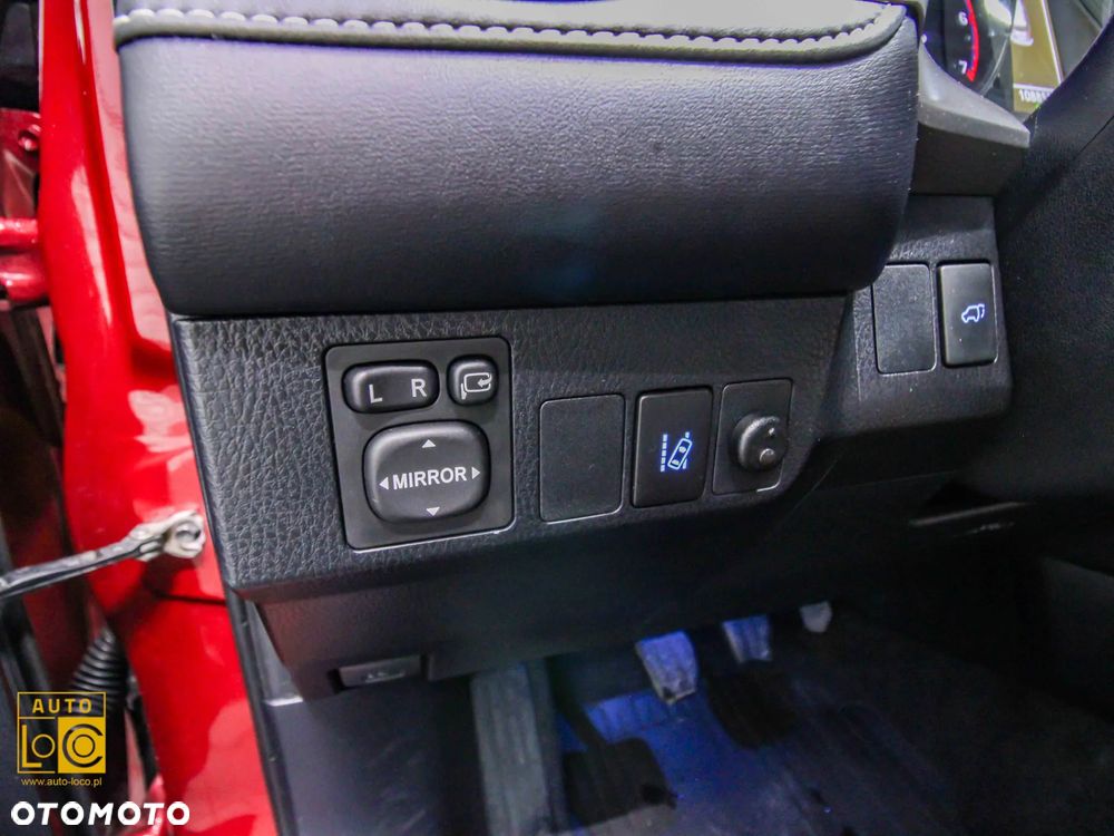 Toyota RAV4 2.0 D-4D Prestige 4x2 - 27