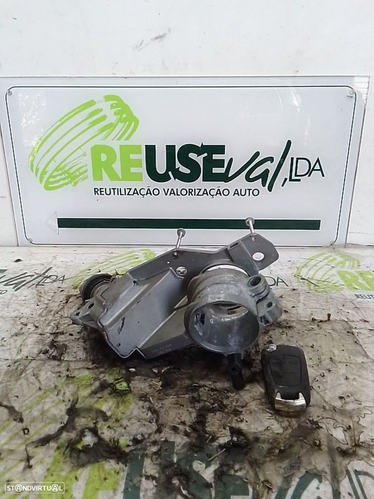 Canhão C/ Chave Ignição/Direcção Opel Astra H Combi (A04) - 3