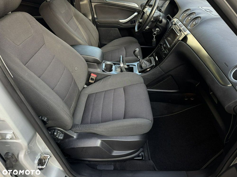 Ford S-Max 2.0 TDCi DPF Titanium - 19