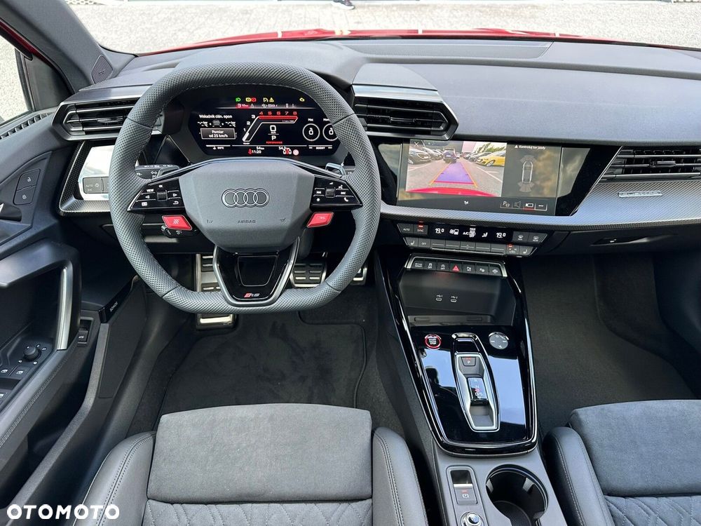 Audi RS3 Limousine - 17