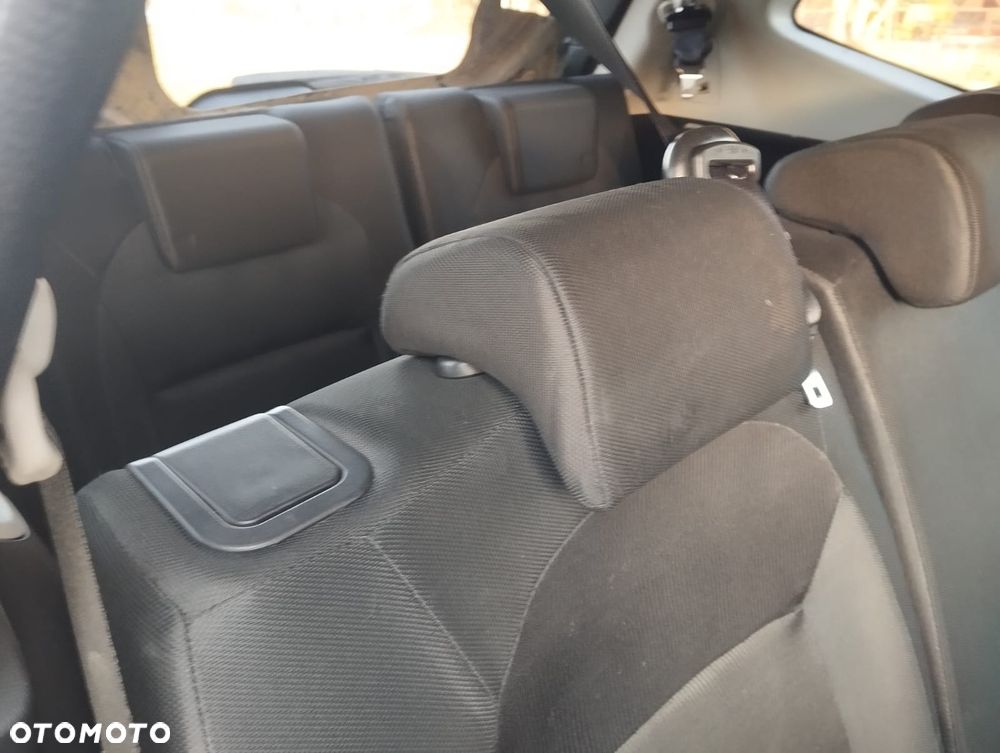 Nissan Qashqai+2 1.5 dCi Visia - 13