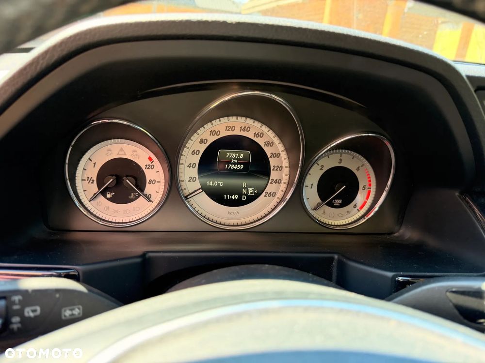 Mercedes-Benz GLK - 10
