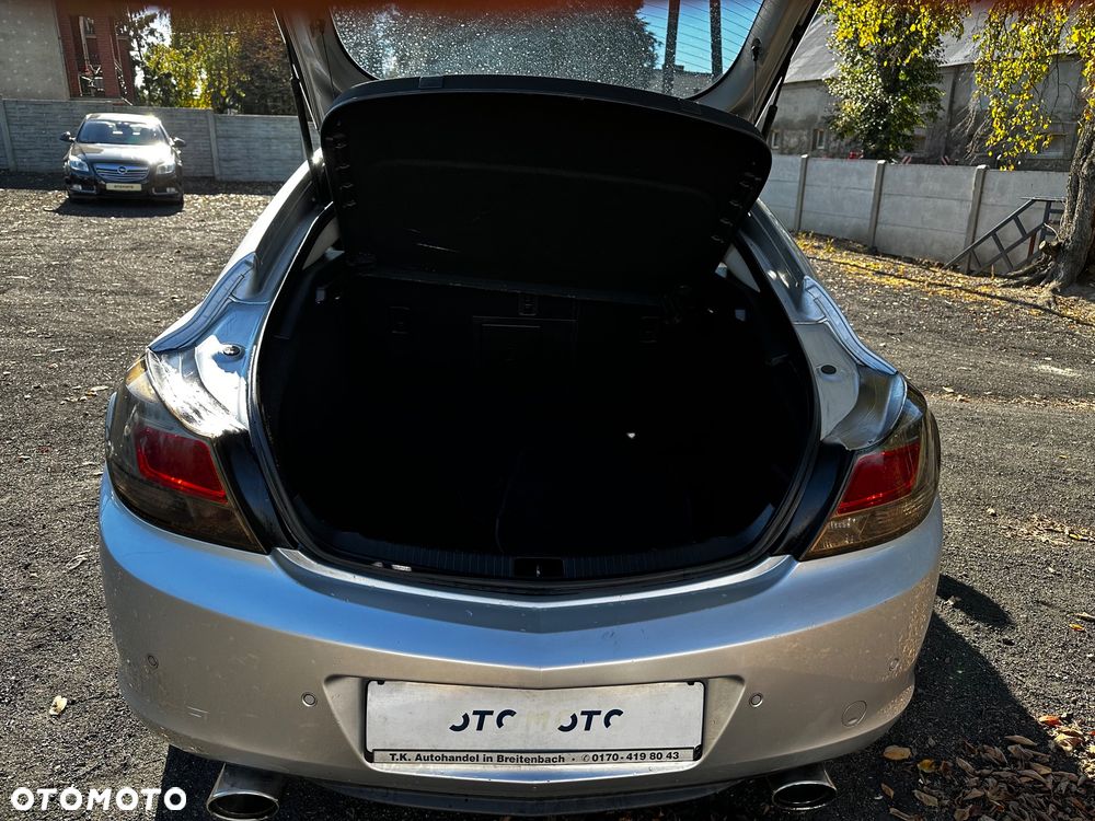 Opel Insignia - 17