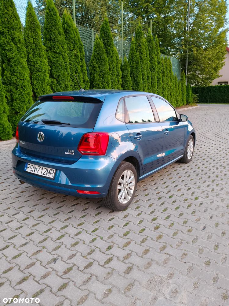 Volkswagen Polo 1.4 TDI (Blue Motion Technology) Comfortline - 6