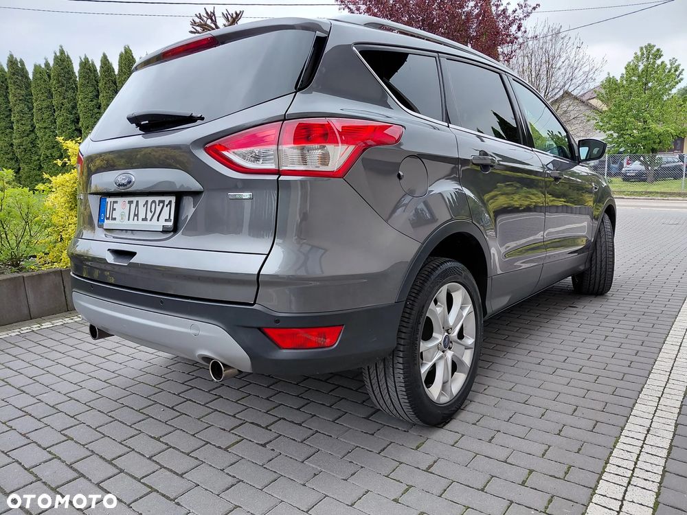 Ford Kuga 1.6 EcoBoost 2x4 Titanium - 19