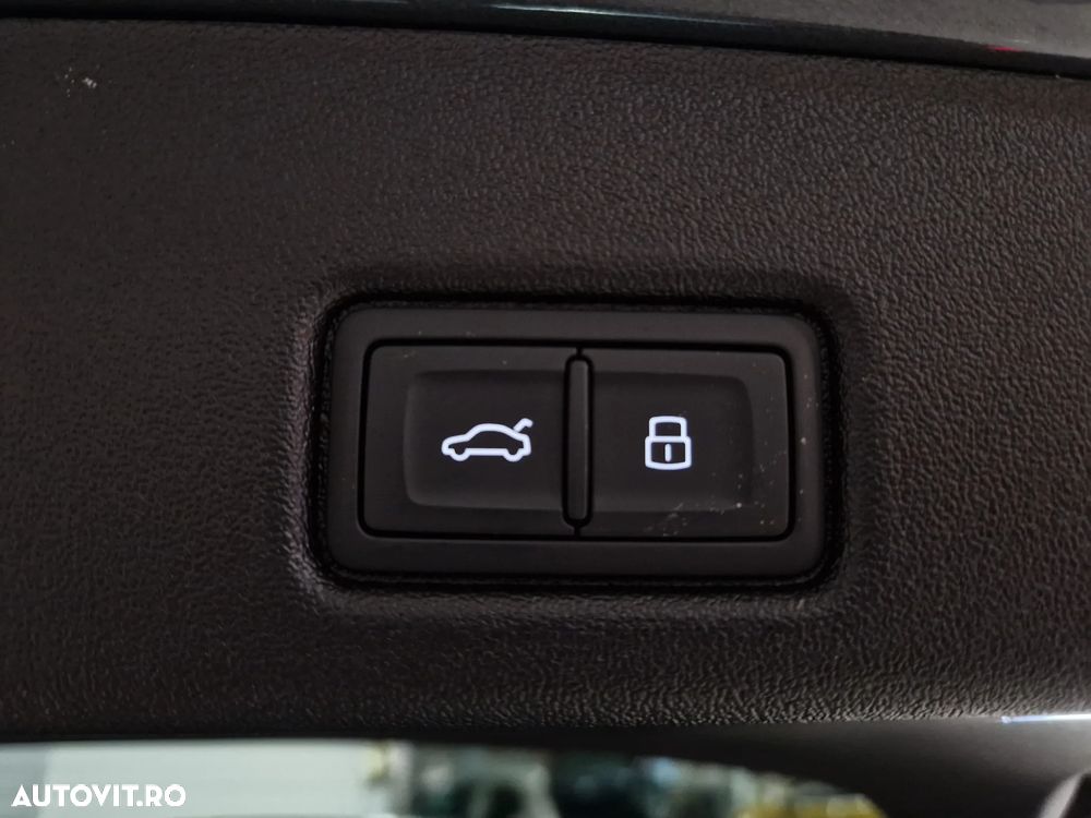 Audi Q5 40 TDI quattro S tronic MHEV - 28