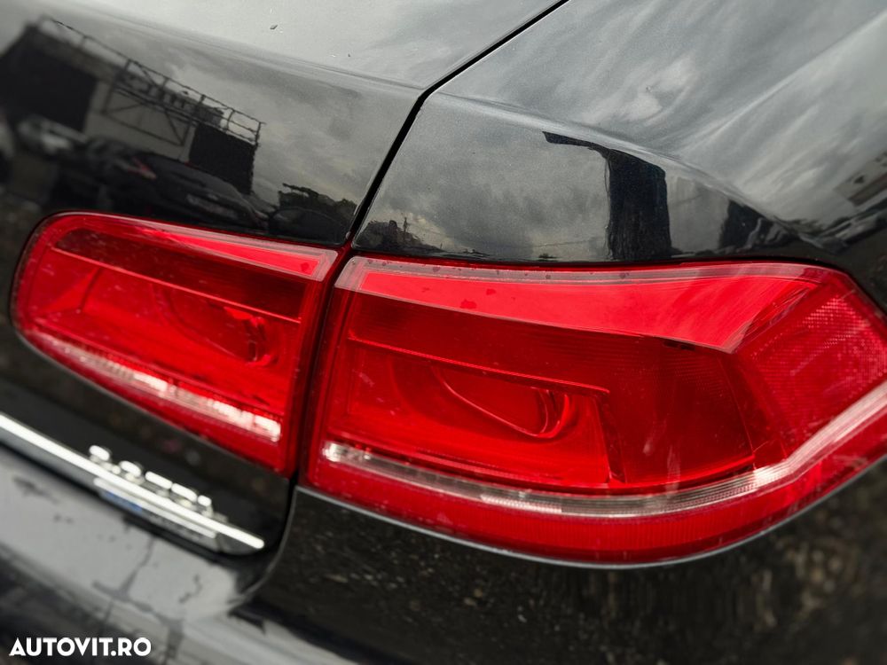 Volkswagen Passat Variant 1.8 TSI Exclusive - 6