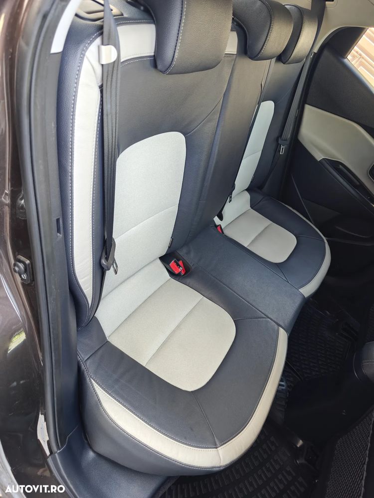 Kia Rio 1.4 Platinum Edition - 6