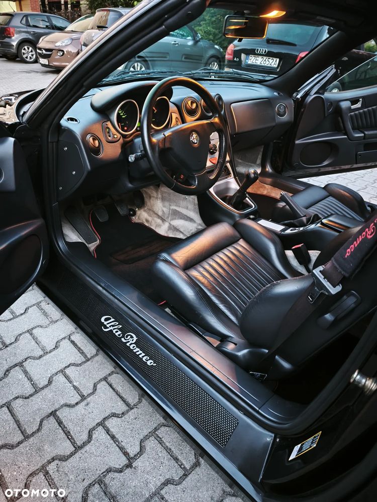 Alfa Romeo Spider - 11