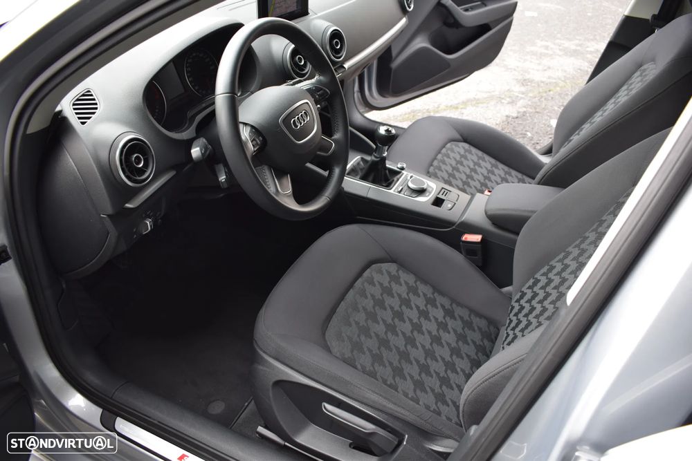 Audi A3 Limousine 1.6 TDI S-line - 6