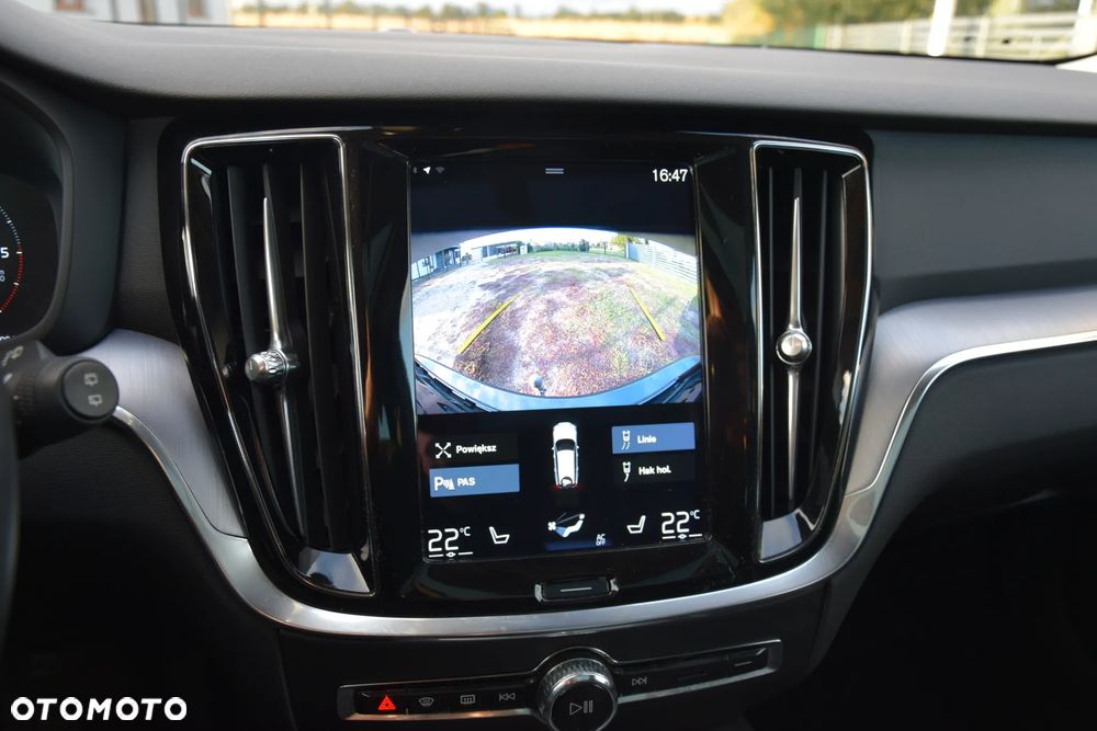 Volvo V60 B4 D Geartronic Momentum Pro - 28