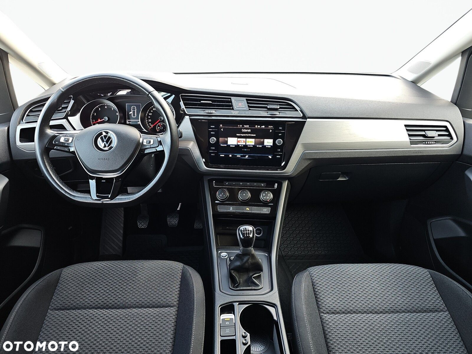 Volkswagen Touran 1.5 TSI EVO Comfortline - 11