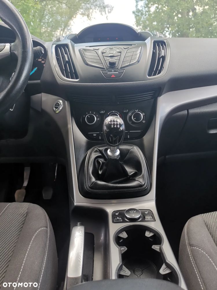 Ford Kuga - 20