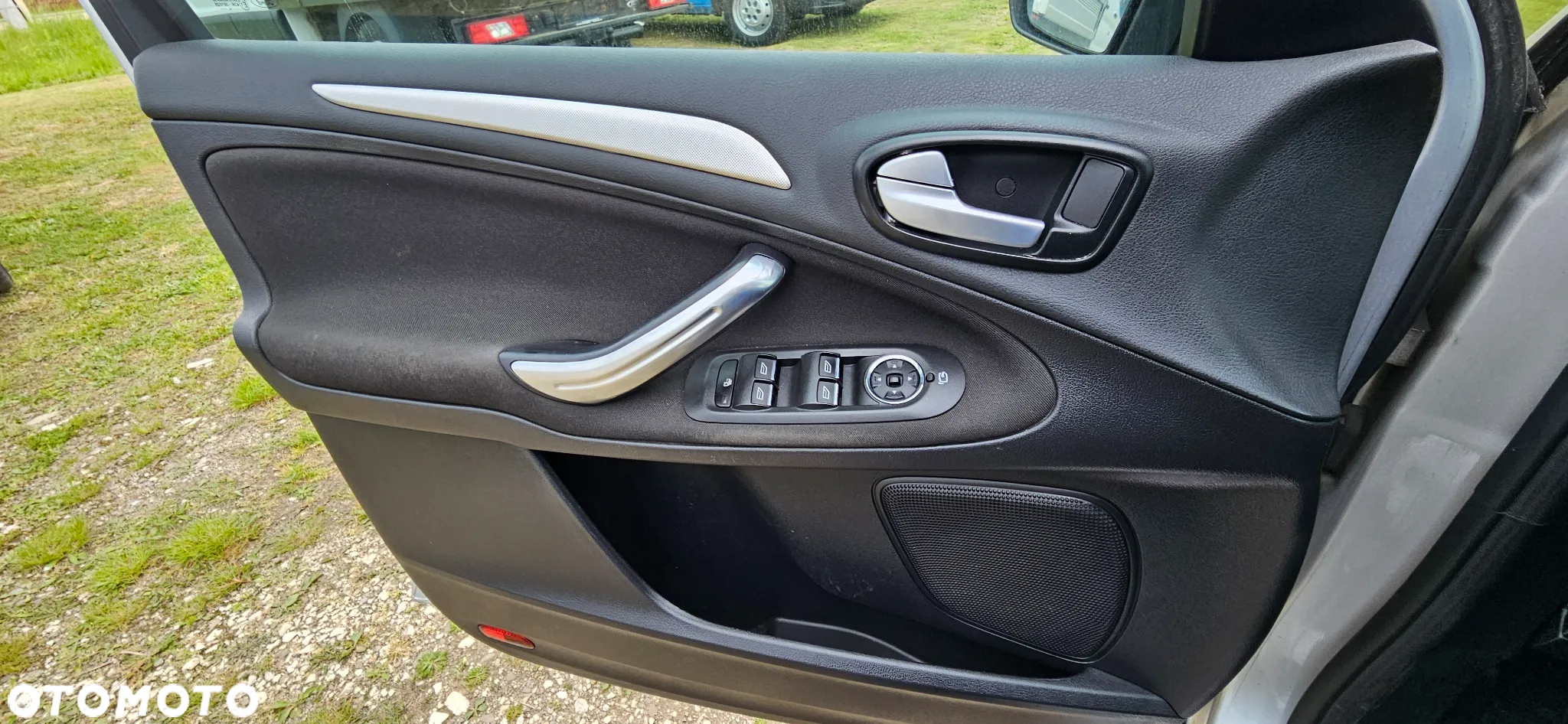 Ford S-Max - 15