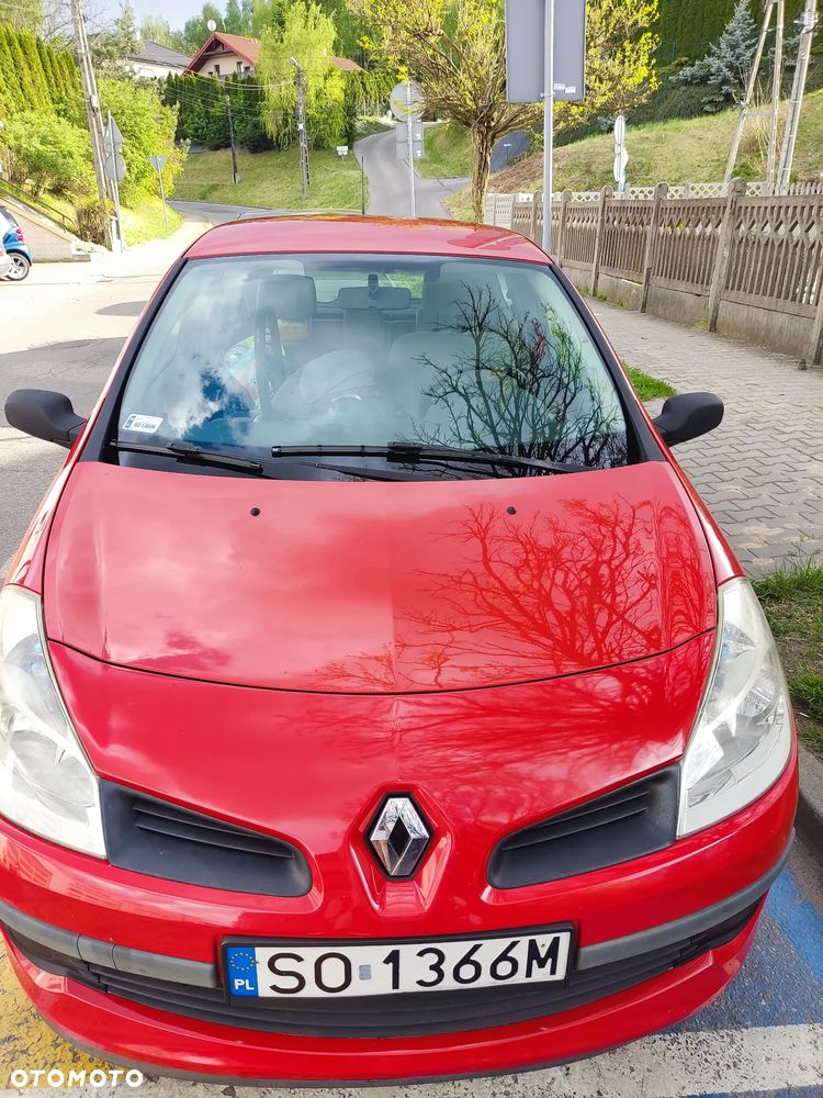 Renault Clio 1.2 16V 75 Expression - 1