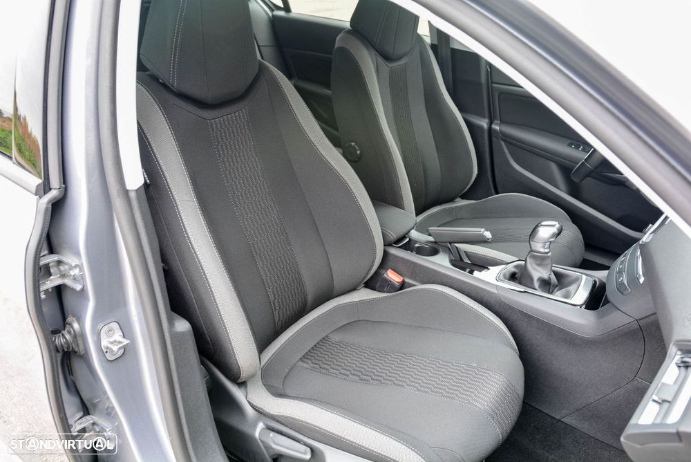 Peugeot 308 SW 1.6 BlueHDi Allure - 20