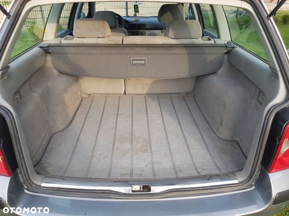 Volkswagen Passat - 21
