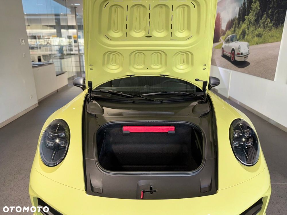 Porsche 911 - 17
