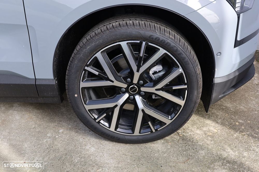 Volvo EX30 69 kWh Single Motor Extended Range Ultra - 6