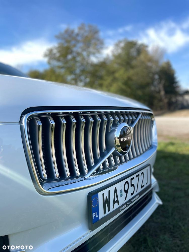 Volvo XC 90 T8 AWD Recharge Geartronic Inscription Edition - 3